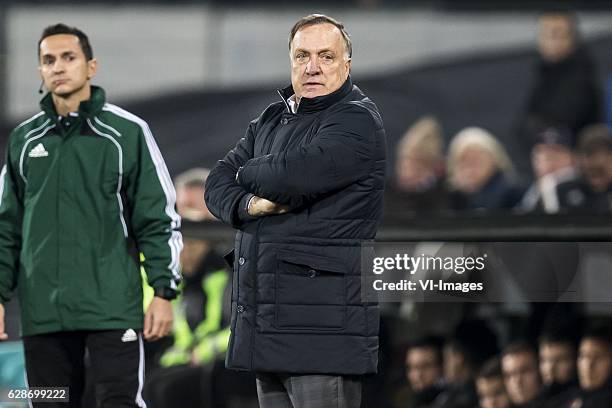 Coach Dick Advocaat of Fenerbahce SKduring the Europa League group A match between Feyenoord and Fenerbahce SK on December 08, 2016 at the Kuip...