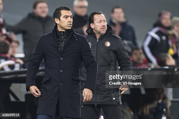 Coach Giovanni van Bronckhorst of Feyenoordduring the Europa League group A match between Feyenoord and Fenerbahce SK on December 08, 2016 at the...