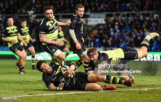 George Pisi 896 George Pisi Photos & High Res Pictures - Getty Images