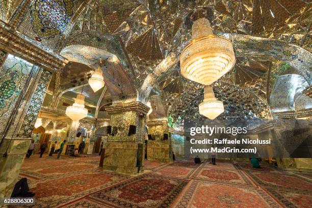 internal of the shah chéragh funerary monument - struttura pubblica stock pictures, royalty-free photos & images