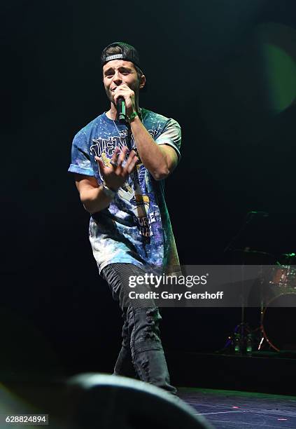 Jake Rappers Guest 3,045 Coca Cola All Access Lounge At Hammerstein Ballroom Show Photos ...