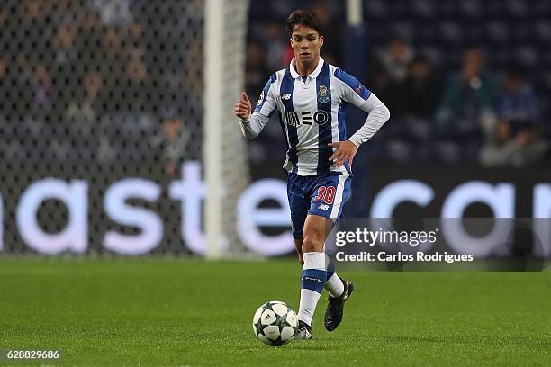 Porto's midfielder Oliver Torres from Spain during the match between FC Porto v Leicester City FC - UEFA Champions League match at Estadio do Dragão...