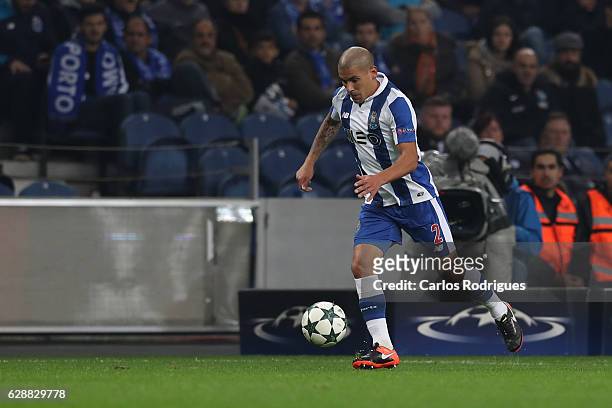Porto's defender Maxi Pereira from Uruguay during the match between FC Porto v Leicester City FC - UEFA Champions League match at Estadio do Dragão...