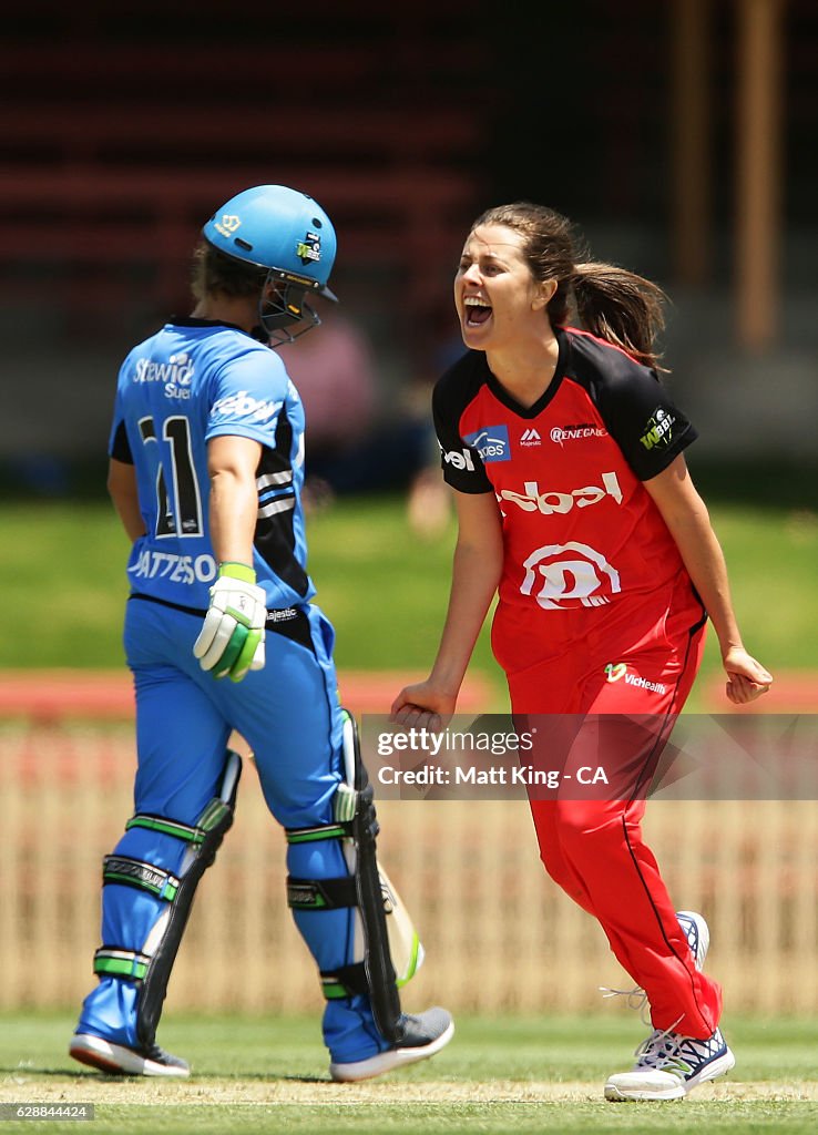 WBBL - Strikers v Renegades