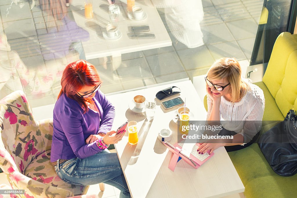 Working During Lunch Break High-Res Stock Photo - Getty Images
