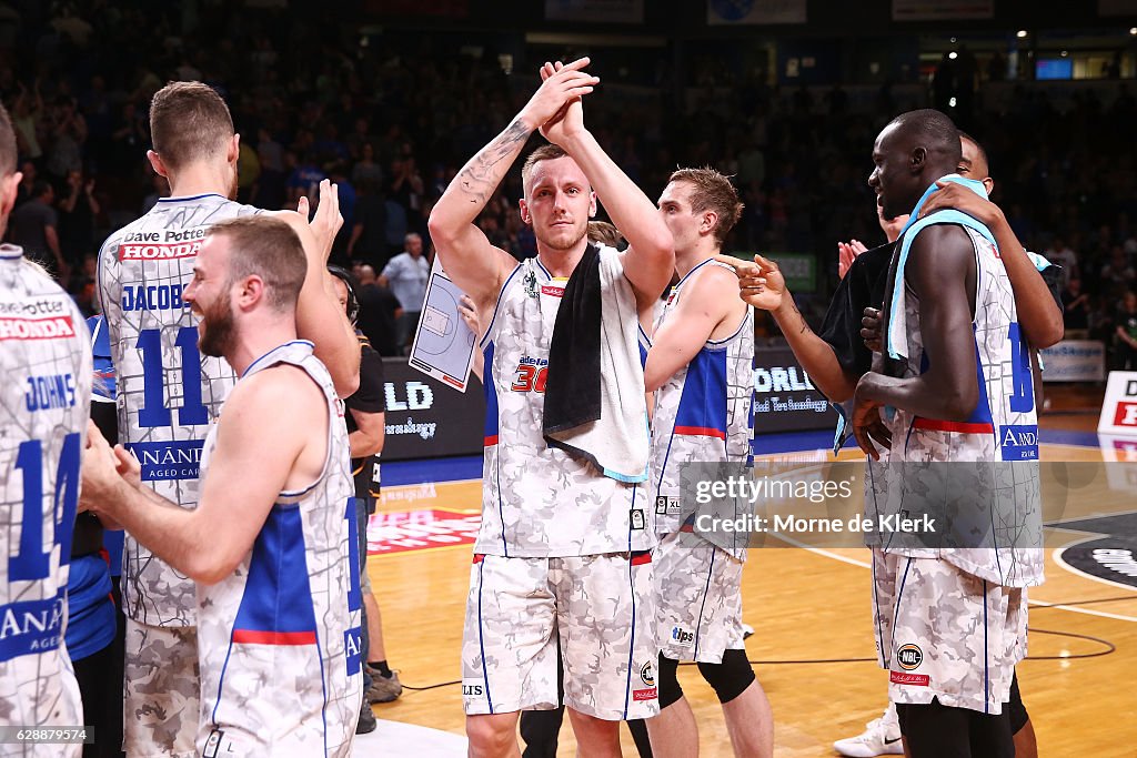 NBL Rd 10 - Adelaide v New Zealand