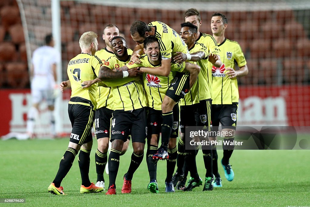 A-League Rd 10 - Wellington v Central Coast