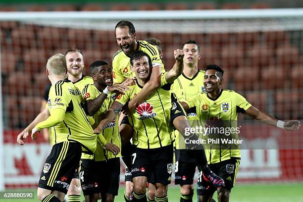 Wellington Phoenix celebrate a goal to Guilherme Finkler during the round 10 A-League match between the Wellington Phoenix and the Central Coast...