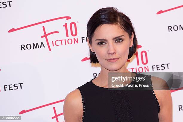 English actress Annabel Scholey arrives on the red carpet for "I Medici" during the 2016 Rome Fiction Fest.