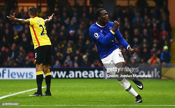 Romelu Lukaku of Everton celebrates as he scores their second goal during the Premier League match between Watford and Everton at Vicarage Road on...