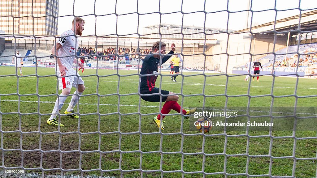 Wehen Wiesbaden v Hallescher FC - 3. Liga