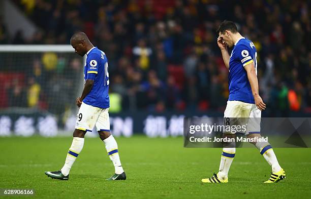 Enner Valencia and Gareth Barry of Everton look dejected in defeat after the Premier League match between Watford and Everton at Vicarage Road on...