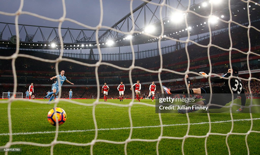 Arsenal v Stoke City - Premier League