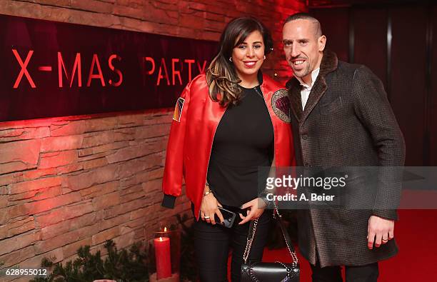 Franck Ribery of FC Bayern Muenchen and his wife Wahiba arrive for the club's Christmas party at H'ugo's bar on December 10, 2016 in Munich, Germany.