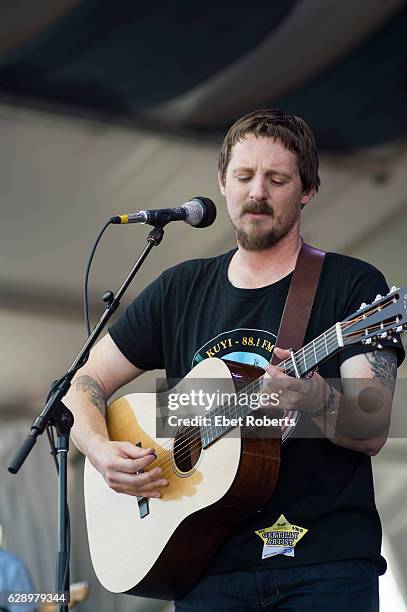1,275 Sturgill Simpson Photos & High Res Pictures - Getty Images
