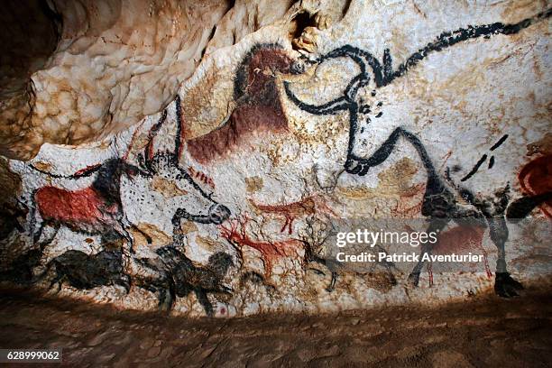 International Center of Parietal Art at the foot of the hill of Lascaux.The major element of the site is the facsimile which reproduces the entirely...