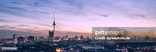 berlin skyline with tv tower - berlin panorama stock-fotos und bilder