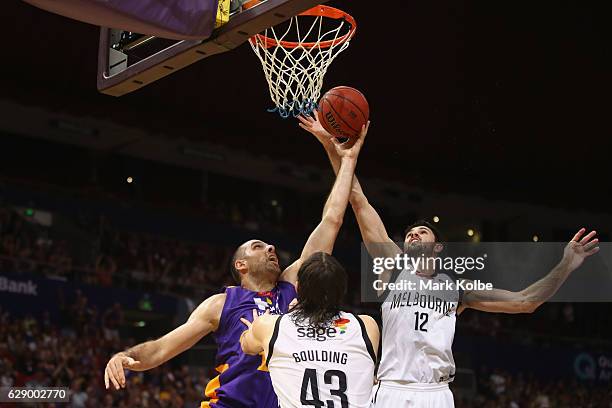 Aleks Maric of the Kings and Todd Blanchfield of United compete for the ball during the round 10 NBL match between the Sydney Kings and Melbourne...