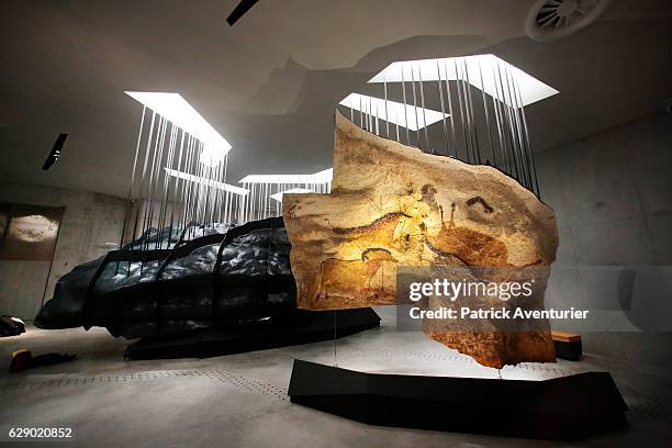 International Center of Parietal Art at the foot of the hill of Lascaux.The major element of the site is the facsimile which reproduces the entirely...