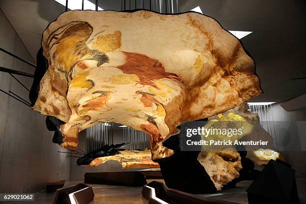 International Center of Parietal Art at the foot of the hill of Lascaux.The major element of the site is the facsimile which reproduces the entirely...