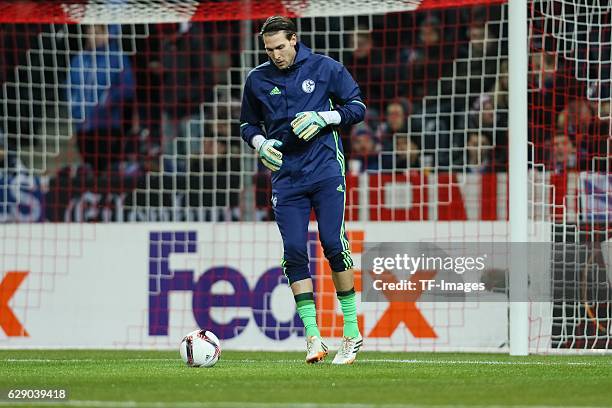 Goalkeeper Fabian Giefer of Schalke in action during the UEFA Europa League match between FC Salzburg and FC Schalke 04 at Red Bull Arena in...