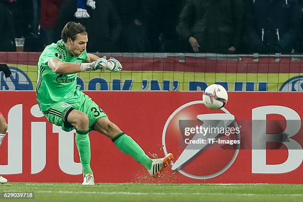 Goalkeeper Fabian Giefer of Schalke in action during the UEFA Europa League match between FC Salzburg and FC Schalke 04 at Red Bull Arena in...