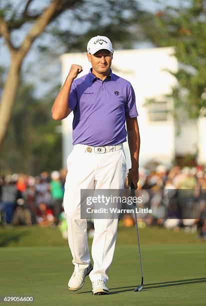 Sam Brazel of Australia celebrates winning the UBS Hong Kong Open at The Hong Kong Golf Club on December 11, 2016 in Hong Kong, Hong Kong.