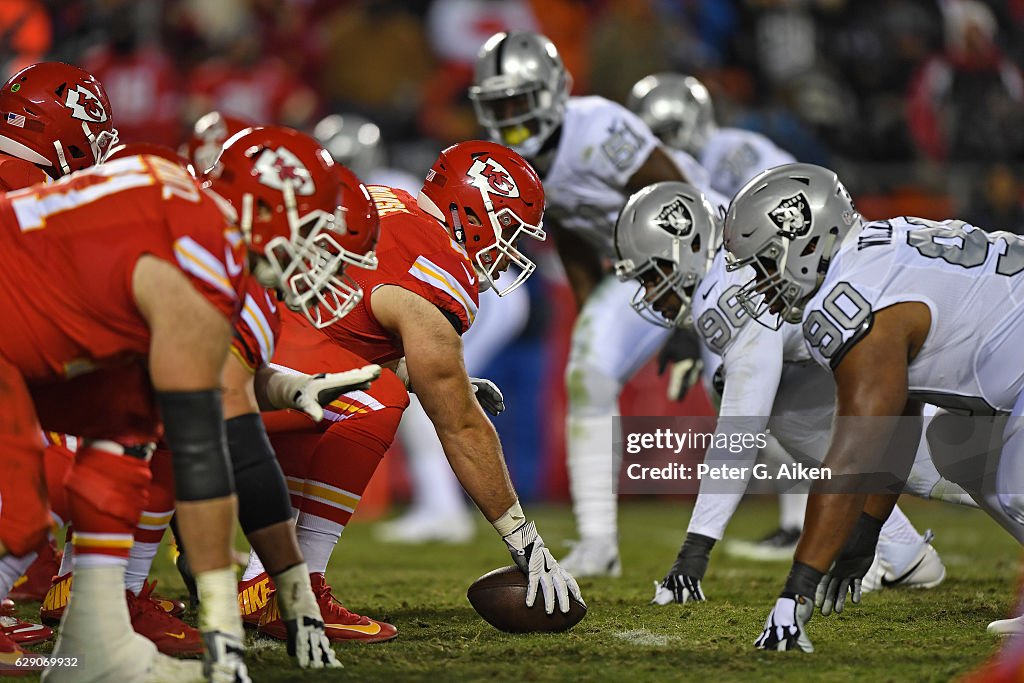 Oakland Raiders v Kansas City Chiefs