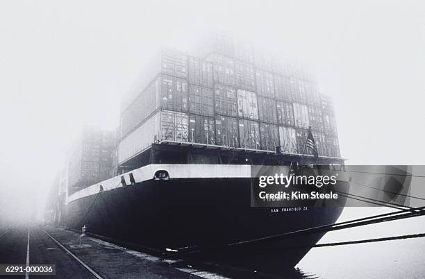 Container Ship Rope Photos and Premium High Res Pictures - Getty Images