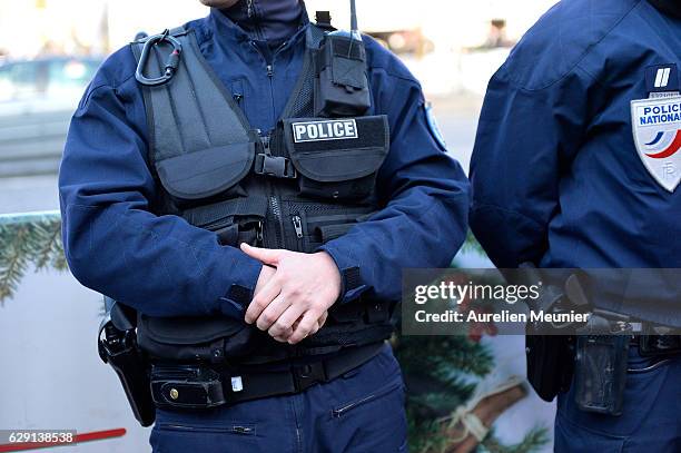 General view of the police forces as newly appointed Minister of Interior Bruno Le Roux visits the security forces at the Christmas market on the...