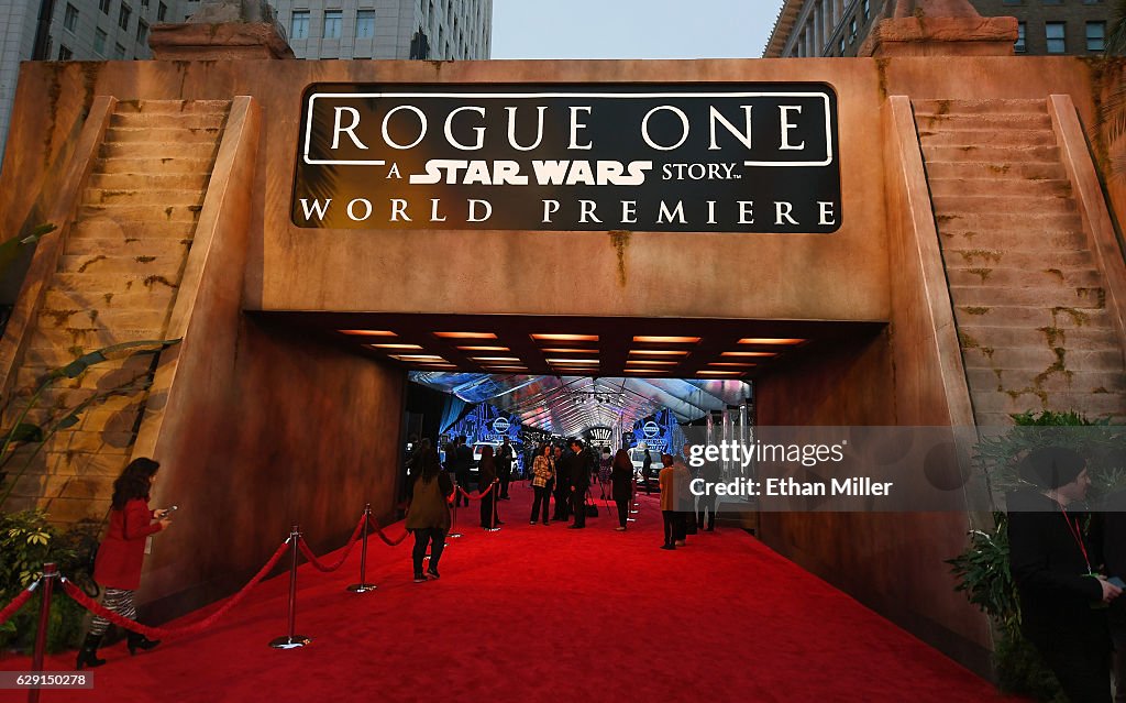 Premiere Of Walt Disney Pictures And Lucasfilm's "Rogue One: A Star Wars Story" - Arrivals