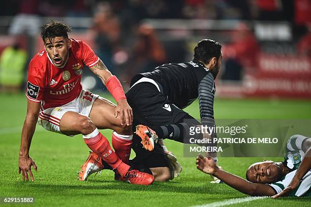 Benfica's Argentine midfielder Eduardo Salvio celebrates after scoring during the Portuguese league football match SL Benfica vs Sporting CP at the...