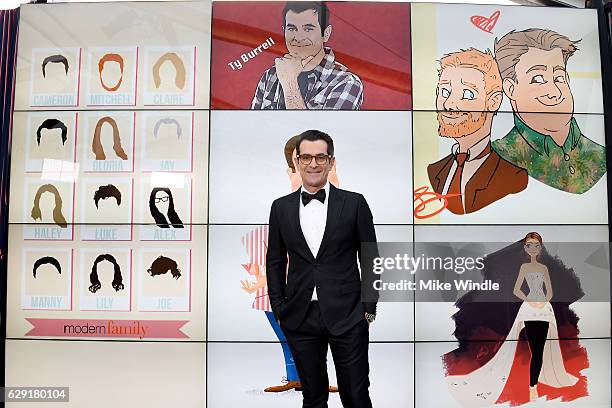 Actor Ty Burrell attends The 22nd Annual Critics' Choice Awards at Barker Hangar on December 11, 2016 in Santa Monica, California.