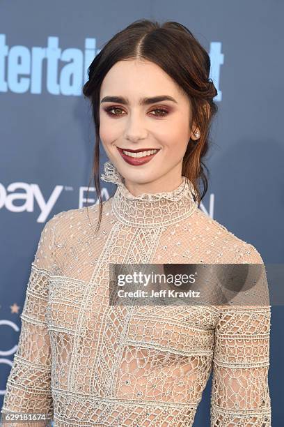 Actress Lily Collins attends The 22nd Annual Critics' Choice Awards at Barker Hangar on December 11, 2016 in Santa Monica, California.