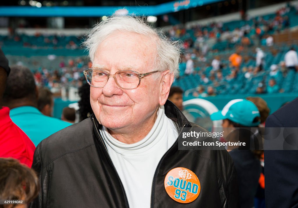 NFL: DEC 11 Cardinals at Dolphins