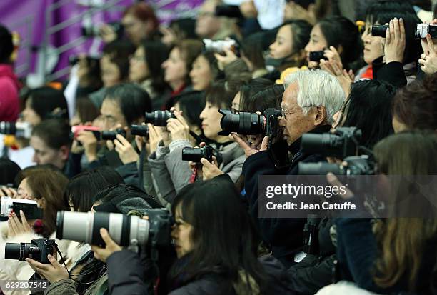 Illustration of supporters of Japan on day three of the ISU Grand Prix of Figure Skating 2016 at Palais Omnisports Marseille Grand-Estdd on December...