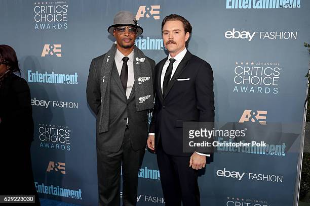 Actors Damon Wayans and Clayne Crawford attend The 22nd Annual Critics' Choice Awards at Barker Hangar on December 11, 2016 in Santa Monica,...