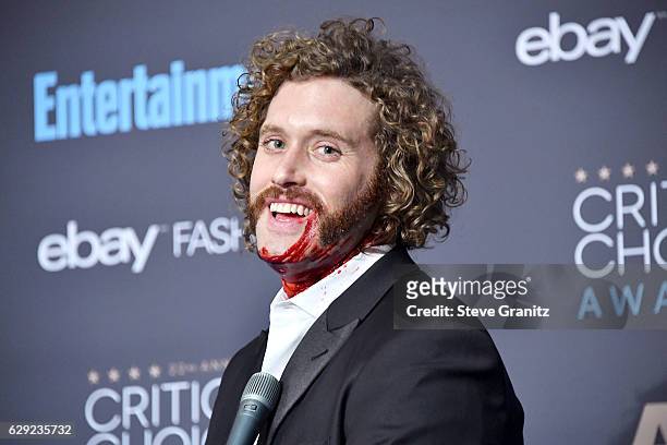 Actor T.J. Miller poses in the press room during The 22nd Annual Critics' Choice Awards at Barker Hangar on December 11, 2016 in Santa Monica,...