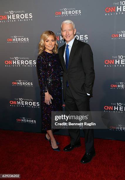 Kelly Ripa Cooper 570 Kelly Ripa Anderson Cooper Photos & High Res Pictures - Getty Images
