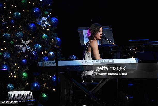 Sarah McLachlan performs at WCBS-FM 101.1's Holiday in Brooklyn concert at Barclays Center of Brooklyn on December 9, 2016 in New York City.