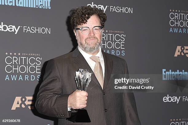 Kenneth Lonergan attends the 22nd Annual Critics' Choice Awards - Press Room at Barker Hangar on December 11, 2016 in Santa Monica, California.