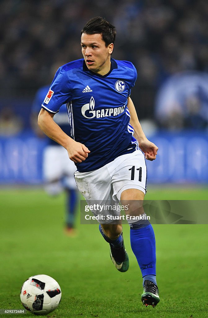 FC Schalke 04 v Bayer 04 Leverkusen - Bundesliga