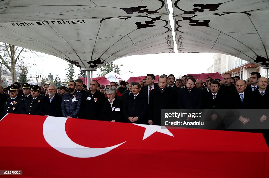 Funeral held for martyred policeman in Turkey