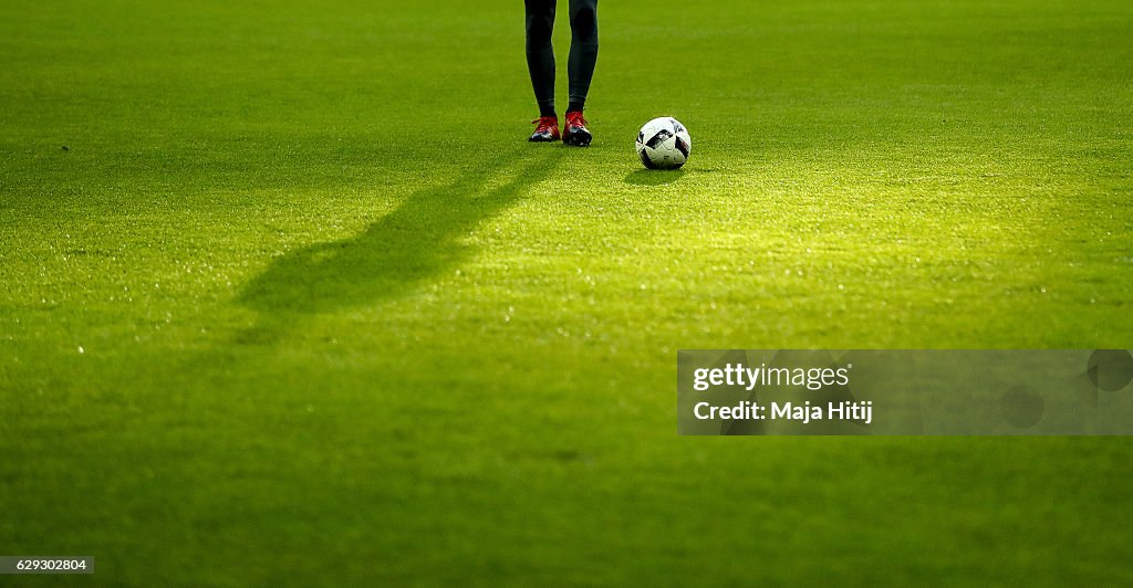 Bayern Muenchen v VfL Wolfsburg - Bundesliga