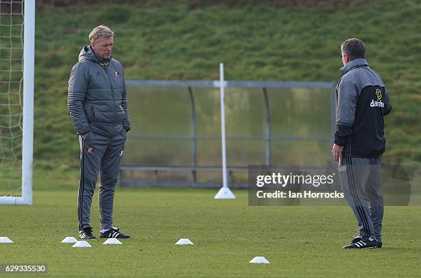 Sunderland manager David Moyes talks to his assistant Paul Bracewell during a SAFC training session at The Academy of Light on December 12, 2016 in...