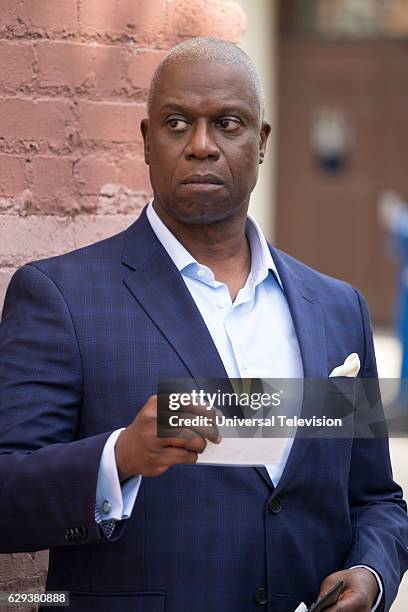 The Fugitive Part 2" Episode 412 -- Pictured: Andre Braugher as Captain Ray Holt --