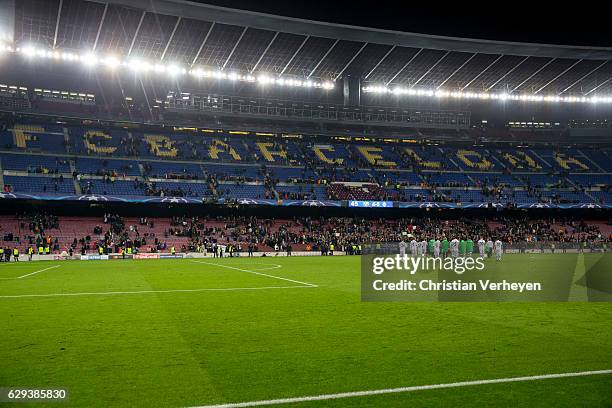 The Team of Borussia Moenchengladbach after the UEFA Champions League match between FC Barcelona and Borussia Moenchengladbach at Camp Nou on...