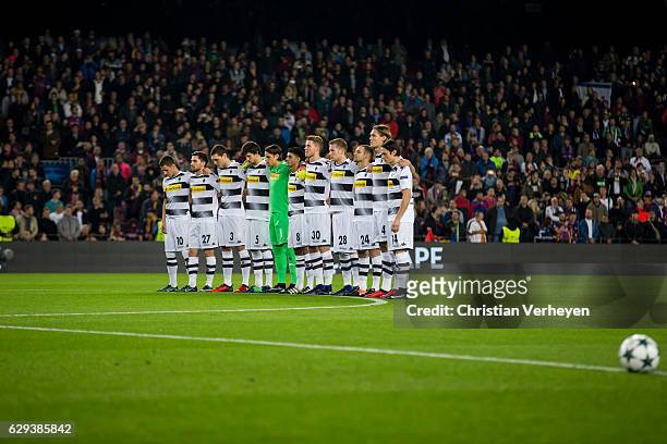 The Team of Borussia Moenchengladbach during the minute of silence ahead the UEFA Champions League match between FC Barcelona and Borussia...