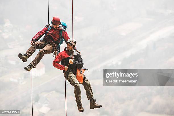 feels like we are flying - mountaineering team stock pictures, royalty-free photos & images