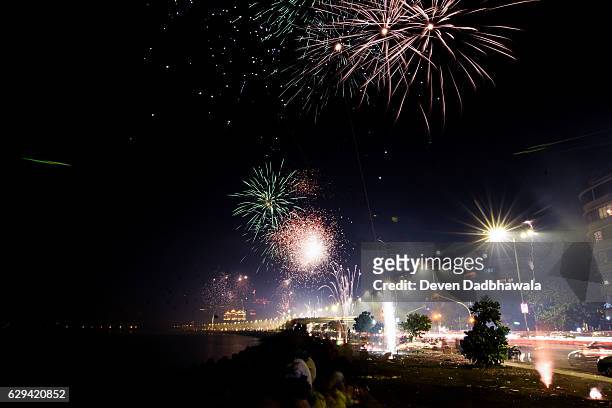 fireworks - mumbai - fw16 stock-fotos und bilder